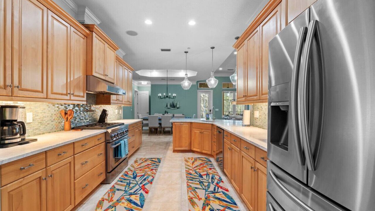 Photo of Kitchen in Doctors Inlet