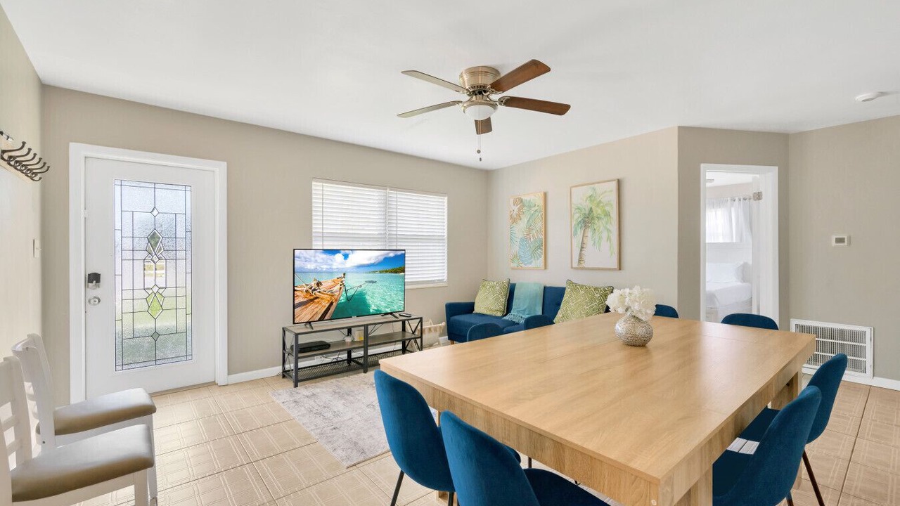 Photo of Others in Gulf Gate Estates