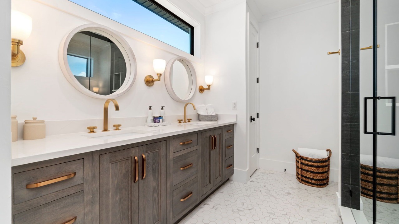 Photo of Bathroom in Bonita Springs