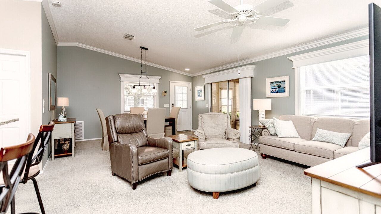 Photo of Livingroom in Liberty Park
