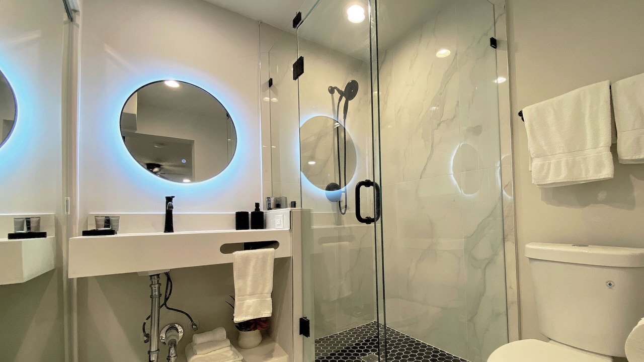 Photo of Bathroom in Palm Beach Gardens