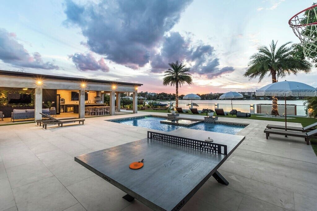 Photo of Patio Balcony in North Miami Beach