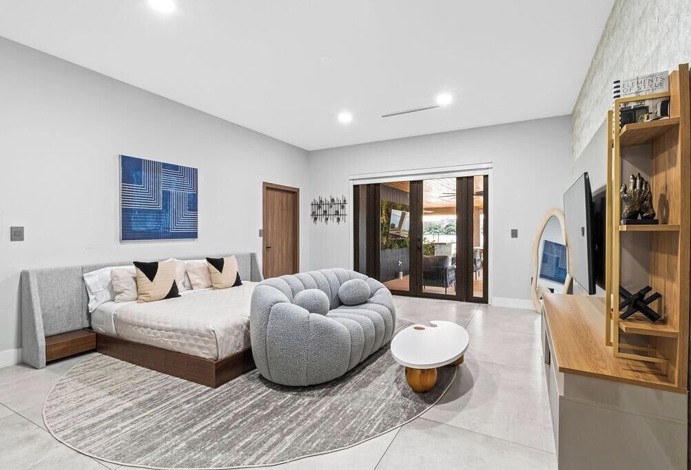 Photo of Bedroom in North Miami Beach