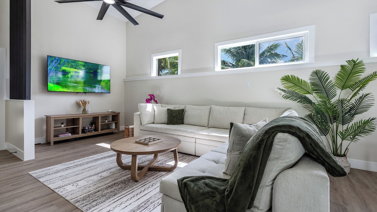 Photo of Livingroom in Lake Clarke Shores