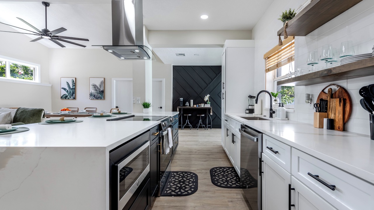 Photo of Kitchen in Lake Clarke Shores