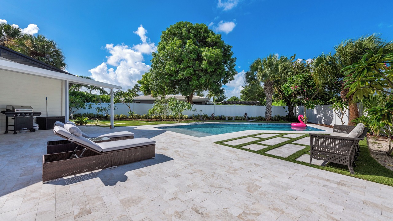 Photo of Outdoor in Lake Clarke Shores
