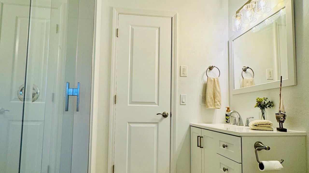 Photo of Bathroom in Yacht Club