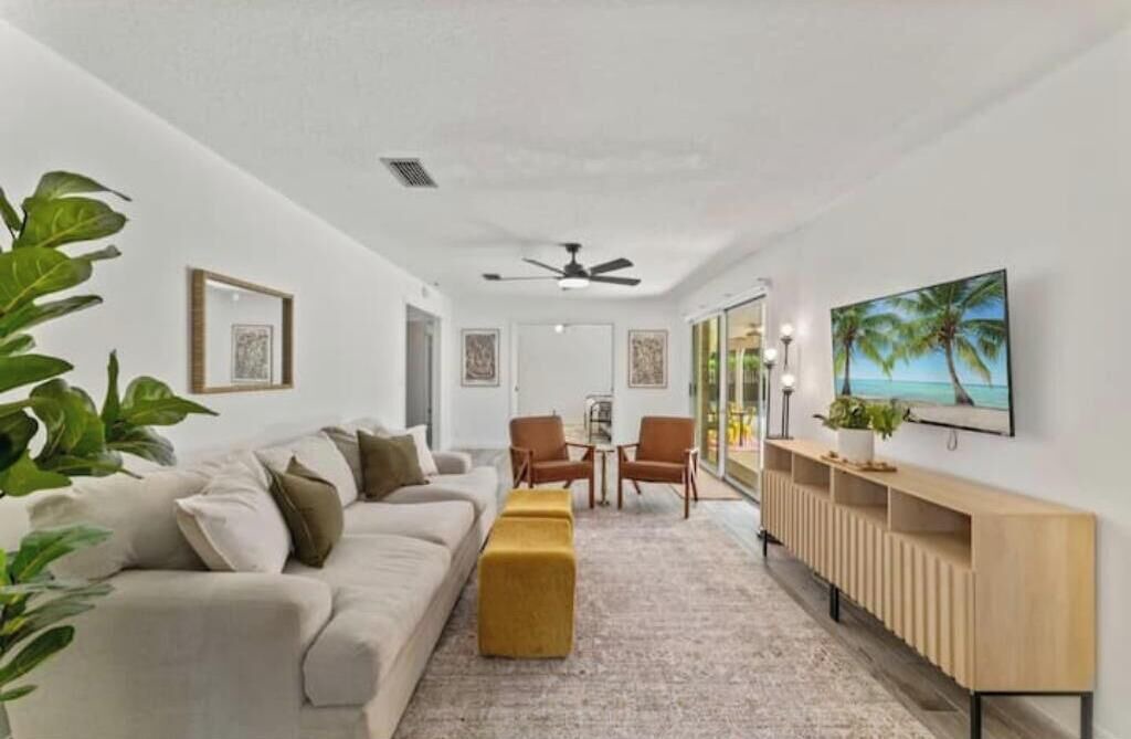 Photo of Livingroom in Arlington
