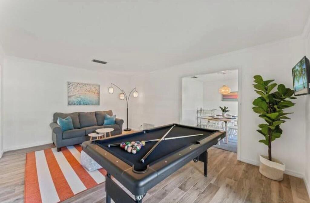 Photo of Livingroom in Arlington