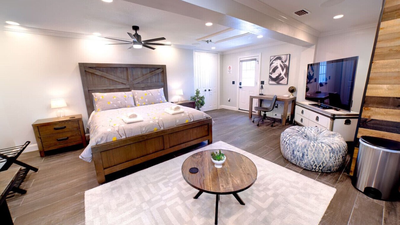 Photo of Bedroom in Conway
