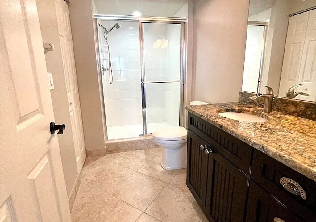 Photo of Bathroom in Port Orange