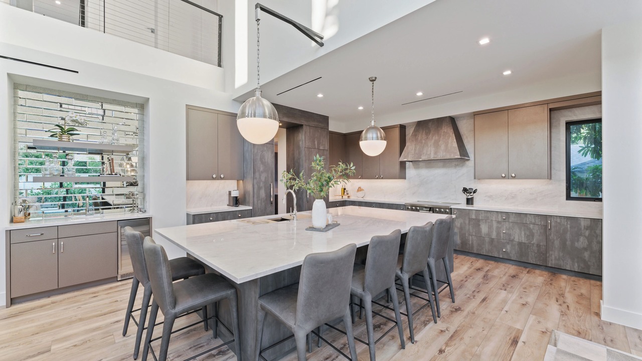 Photo of Kitchen in Old Northwood Historic District
