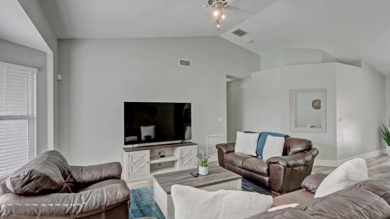 Photo of Livingroom in Royal Palm Beach