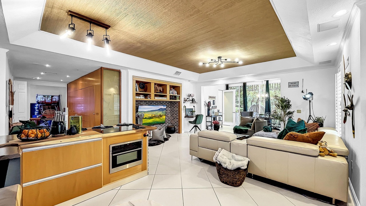 Photo of Livingroom in Bayshore Gardens