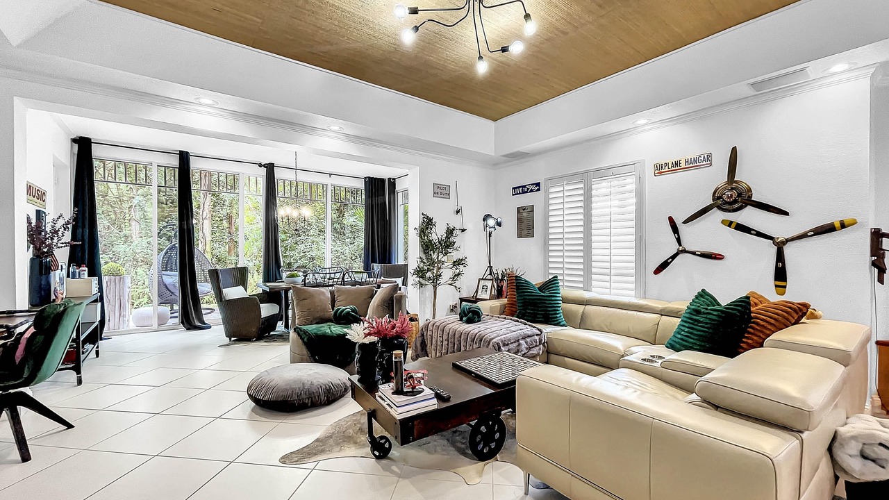 Photo of Livingroom in Bayshore Gardens