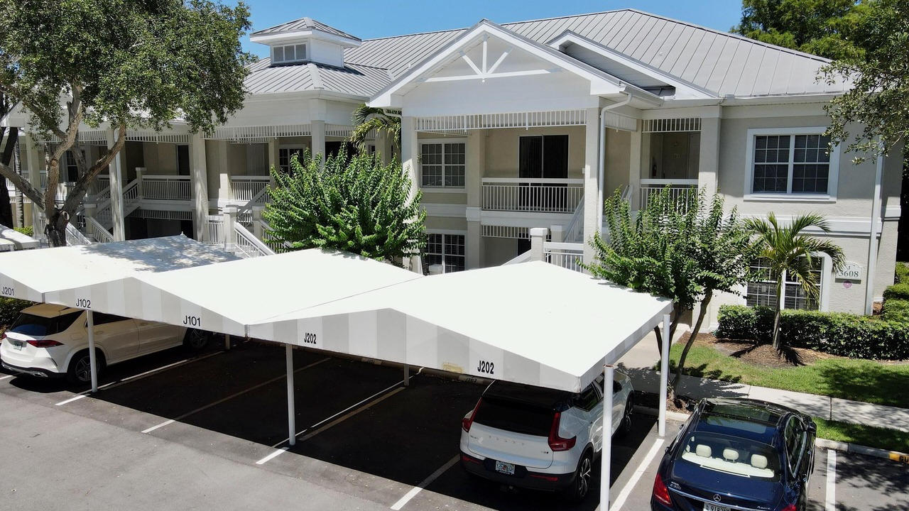 Photo of Outdoor in Bayshore Gardens