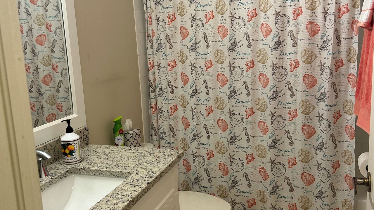 Photo of Bathroom in Heritage Palms