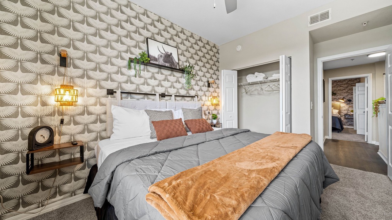 Photo of Bedroom in Westchase