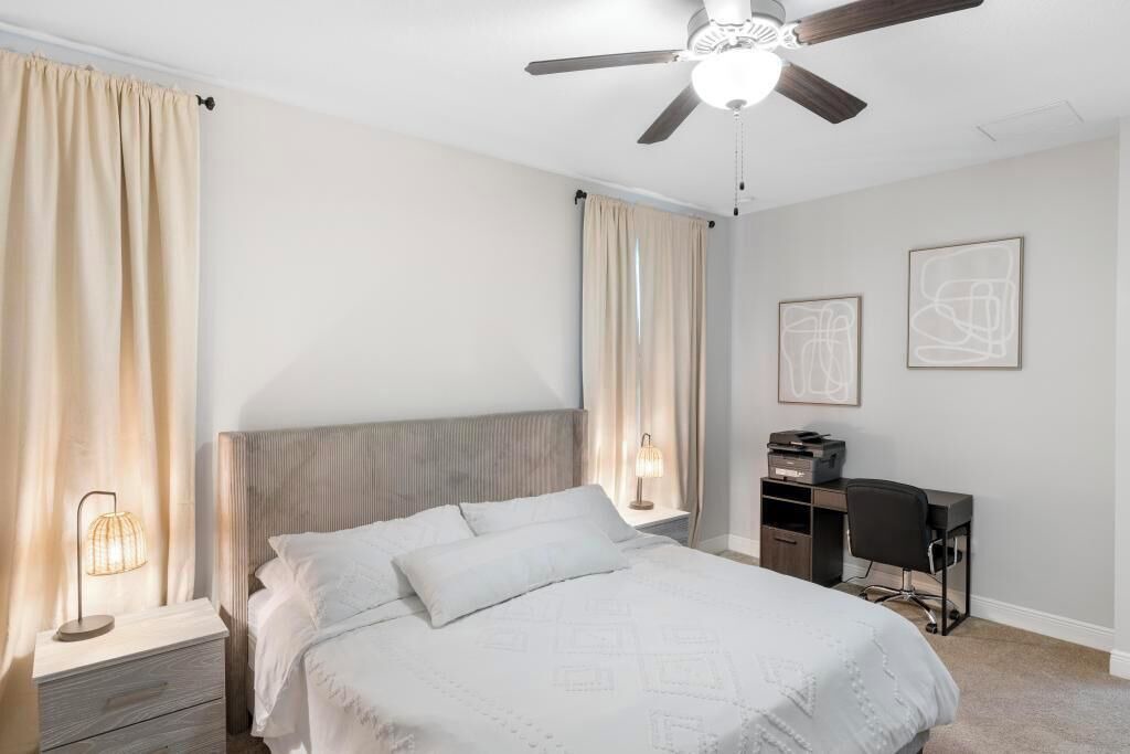 Photo of Bedroom in Oakland Hills