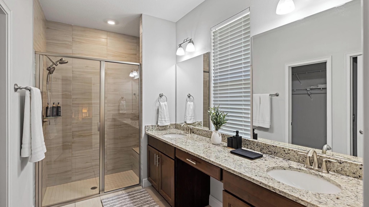 Photo of Bathroom in Oakland Hills