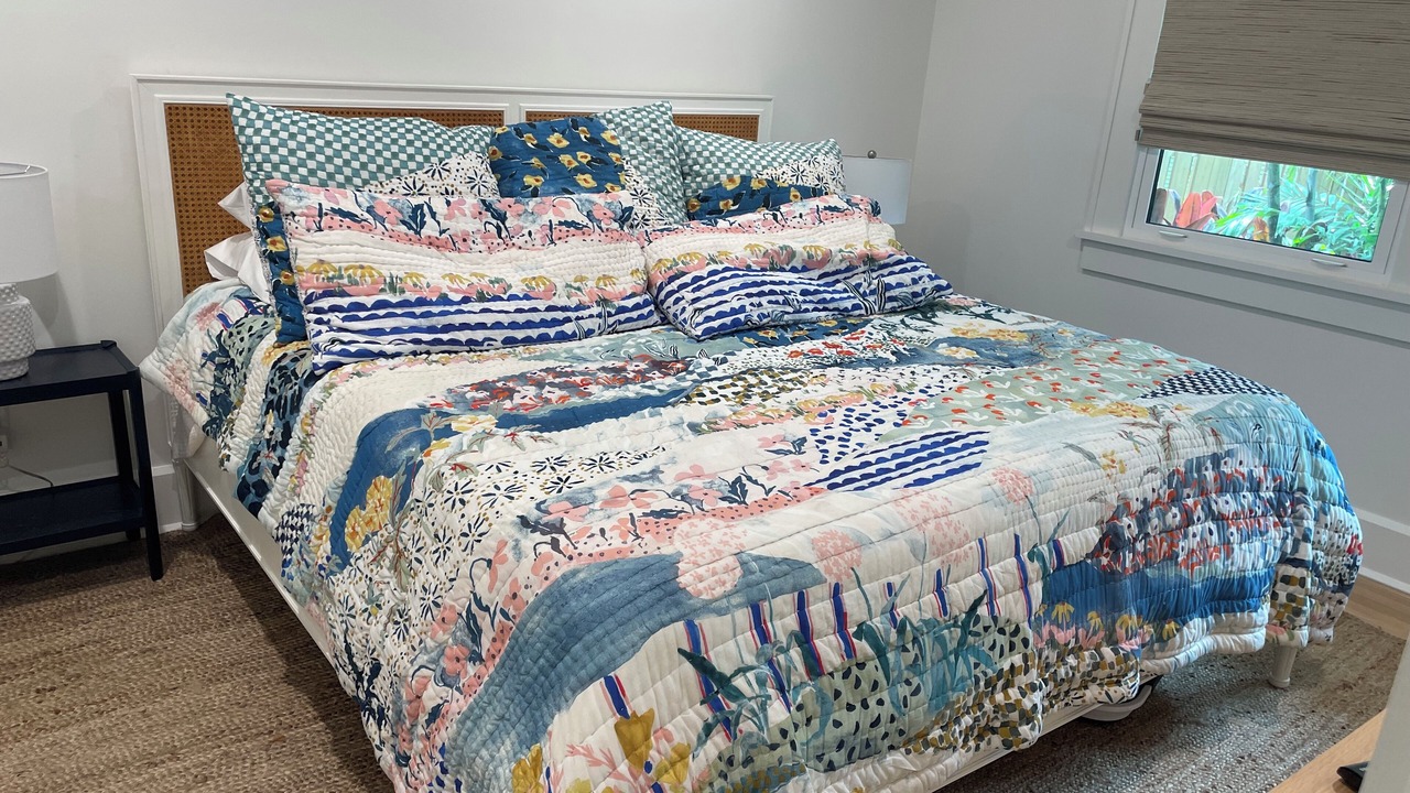 Photo of Bedroom in Historic Kenwood
