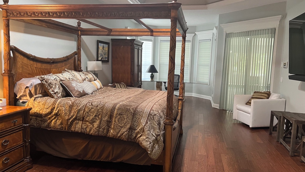 Photo of Bedroom in Belle Aire