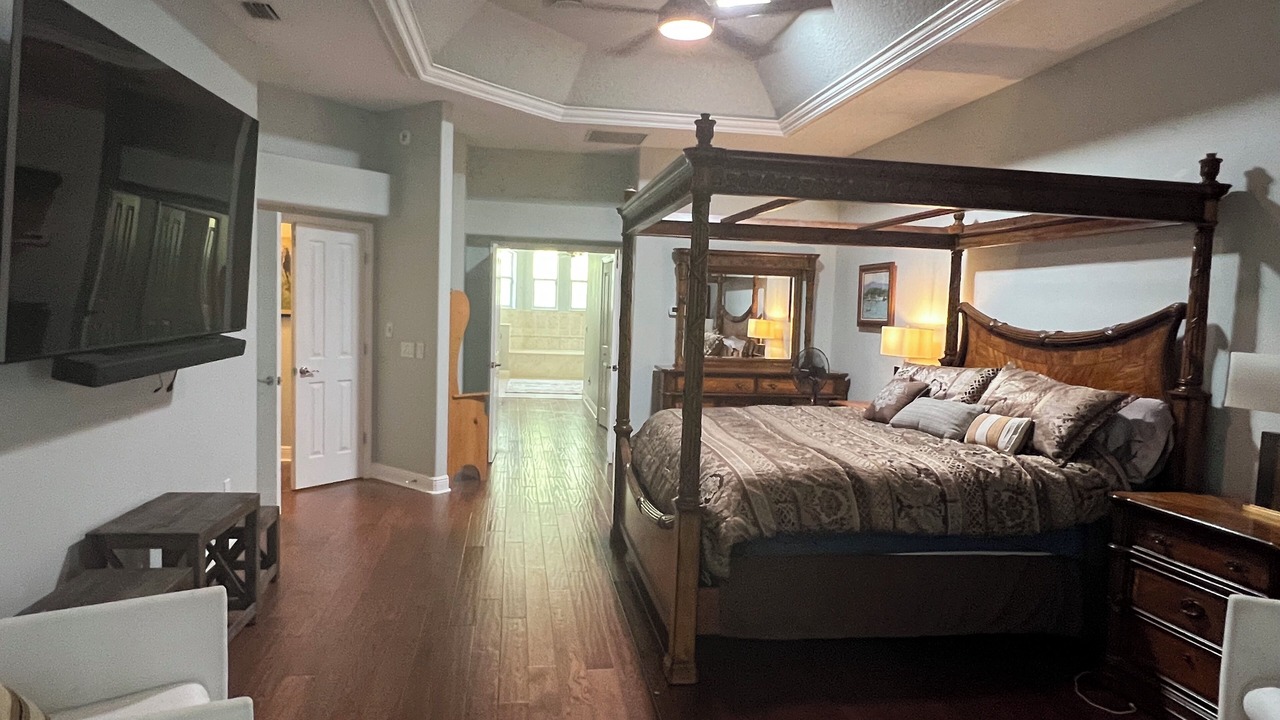 Photo of Bedroom in Belle Aire