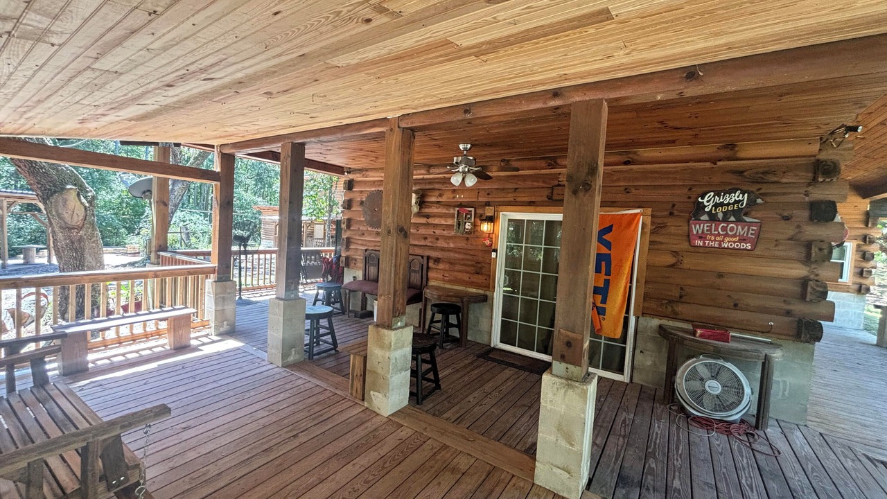 Photo of Patio Balcony in Fort McCoy