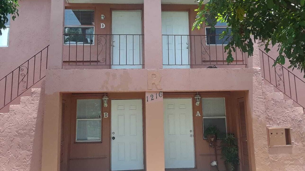 Photo of Outdoor in Riviera Beach