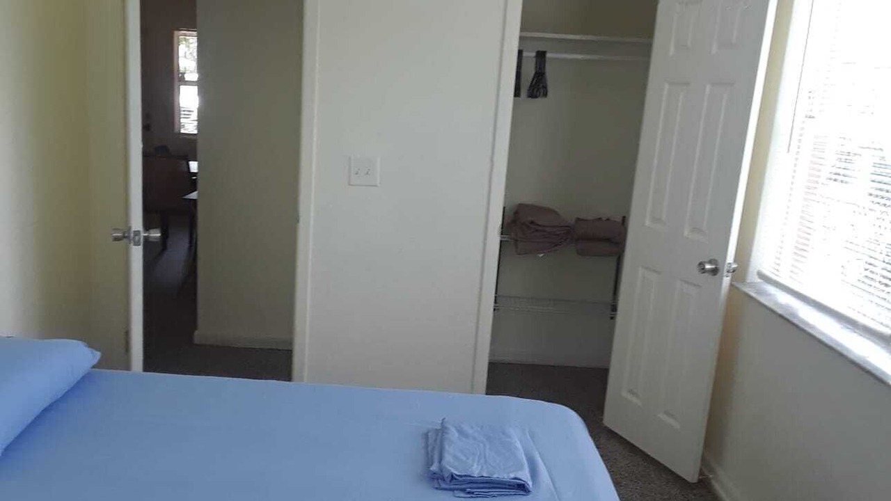Photo of Bedroom in Riviera Beach