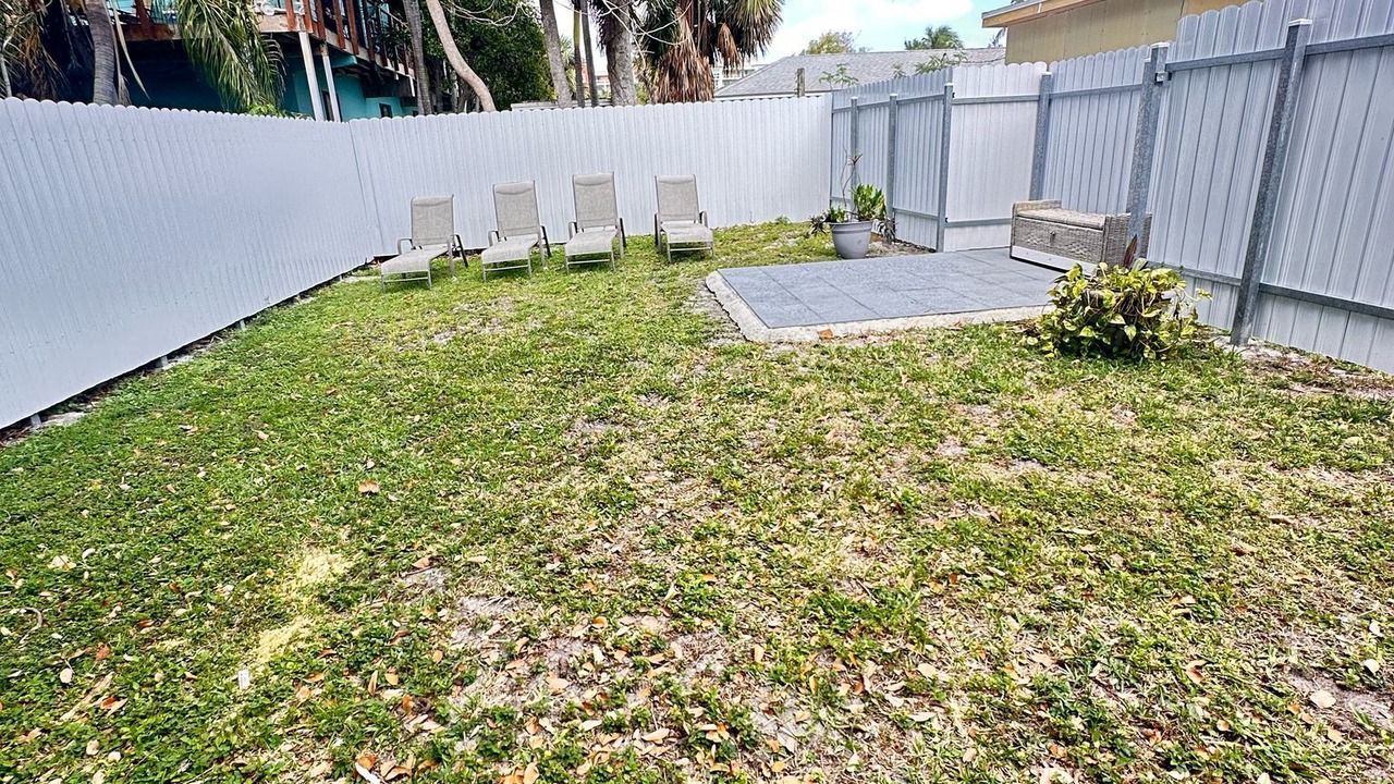 Photo of Outdoor in Lantana
