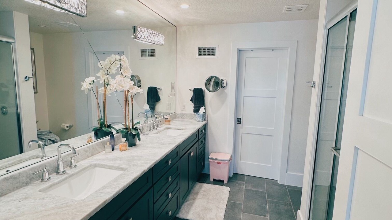 Photo of Bathroom in Horton Shores