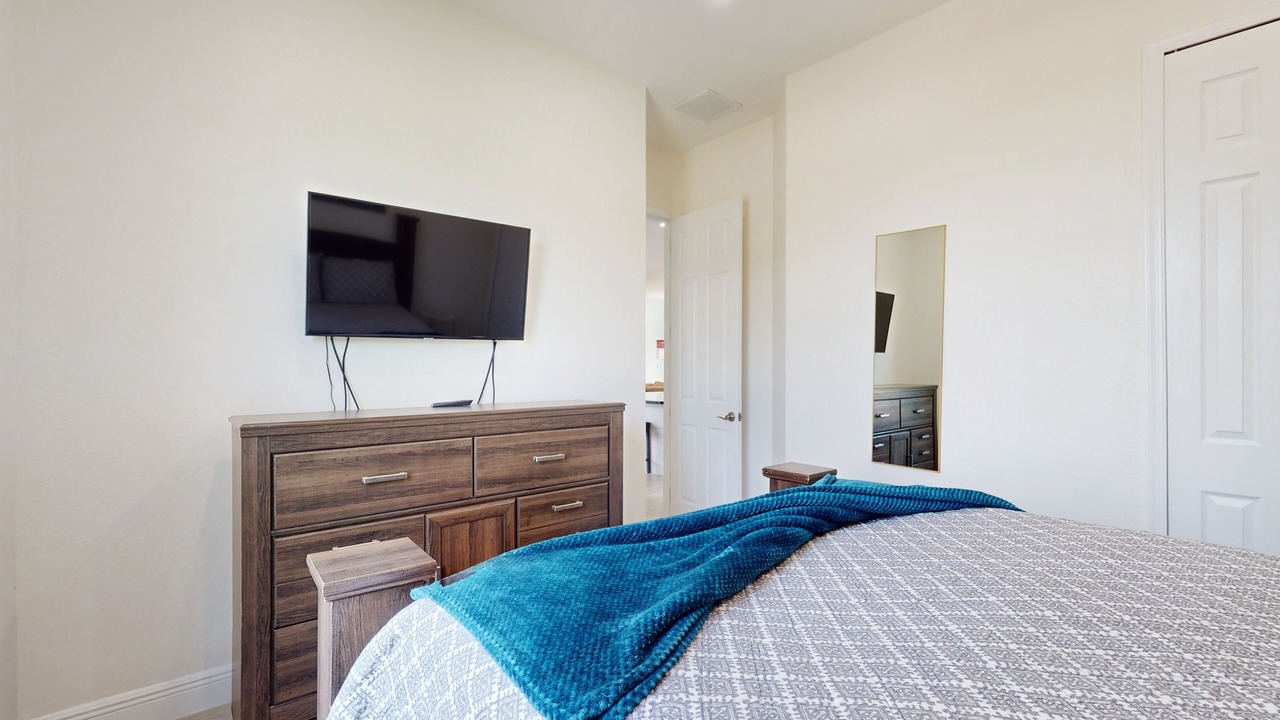 Photo of Bedroom in Bokeelia