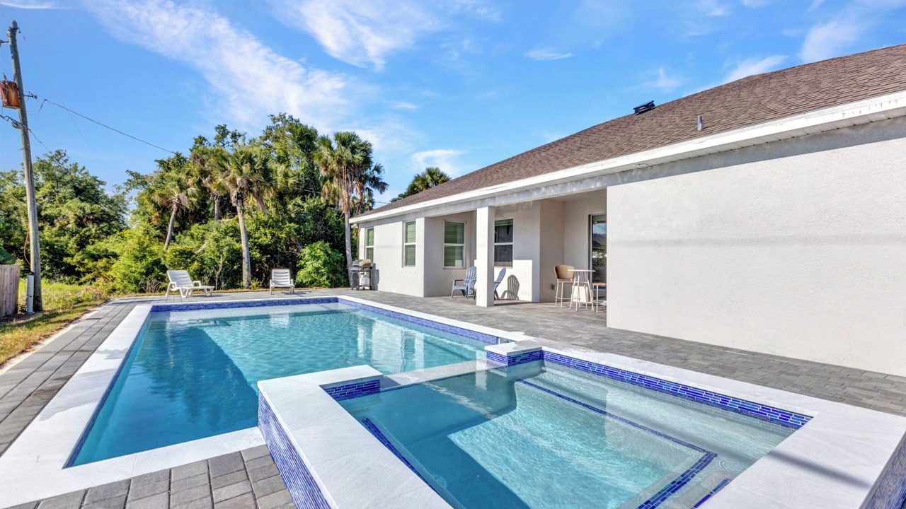 Photo of Outdoor in Port Charlotte