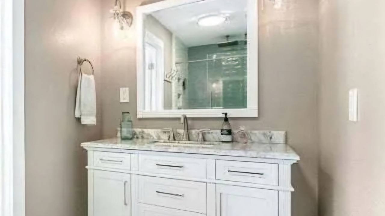 Photo of Bathroom in Interchange Square