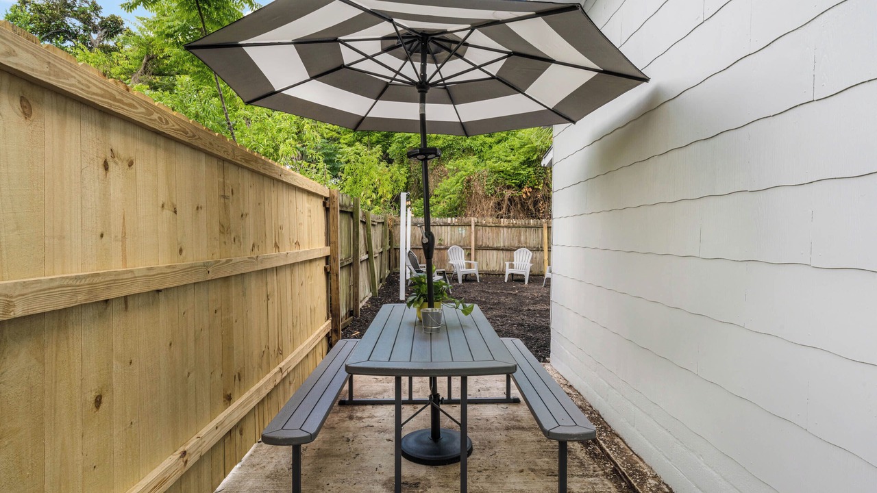Photo of Outdoor in Kingston