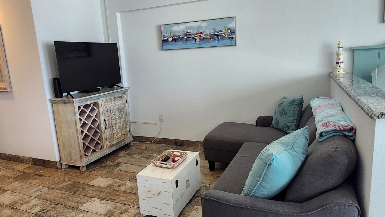 Photo of Livingroom in East Daytona