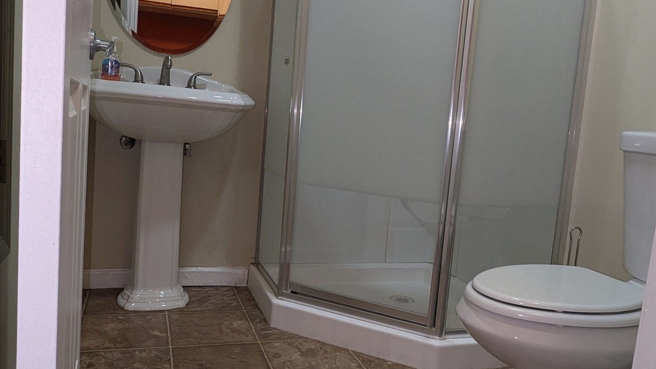 Photo of Bathroom in Egypt Lake-Leto