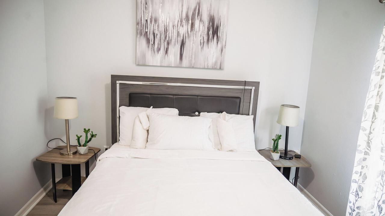 Photo of Bedroom in Biscayne