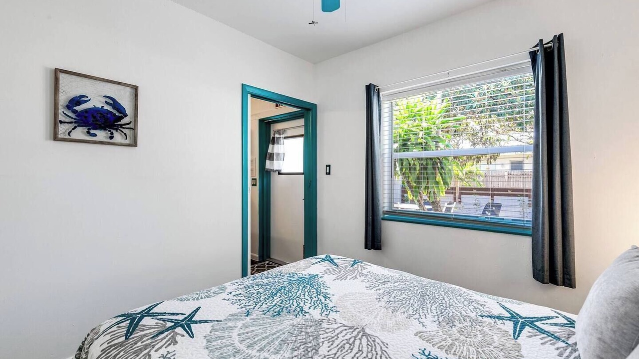 Photo of Bedroom in Royal Poinciana