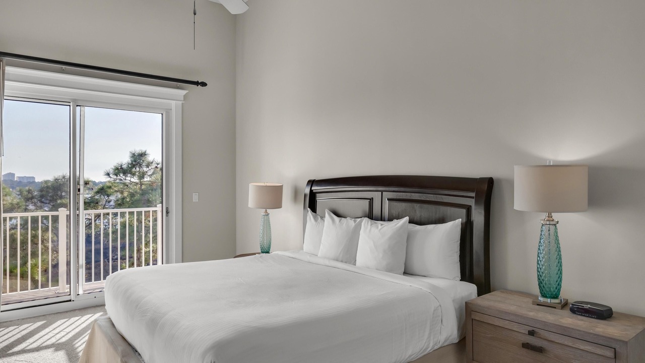 Photo of Bedroom in Baytowne Wharf