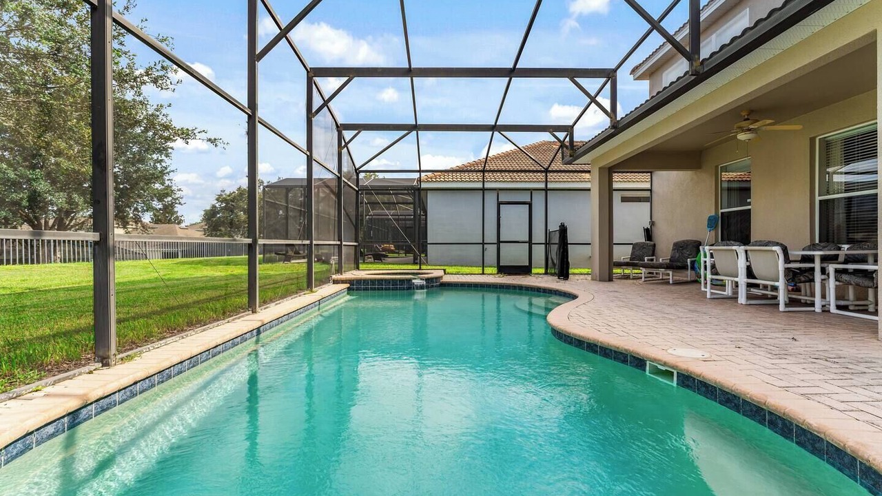 Photo of Outdoor in Windsor Hills