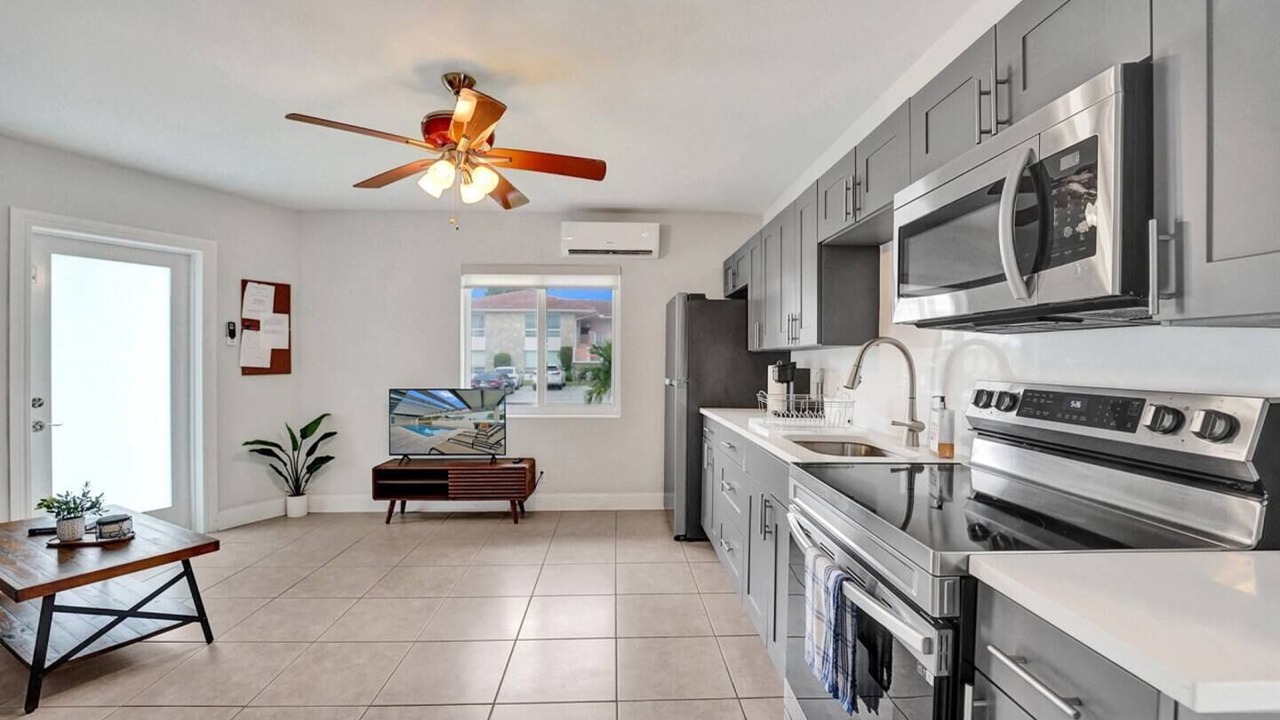 Photo of Bedroom in Lighthouse Point