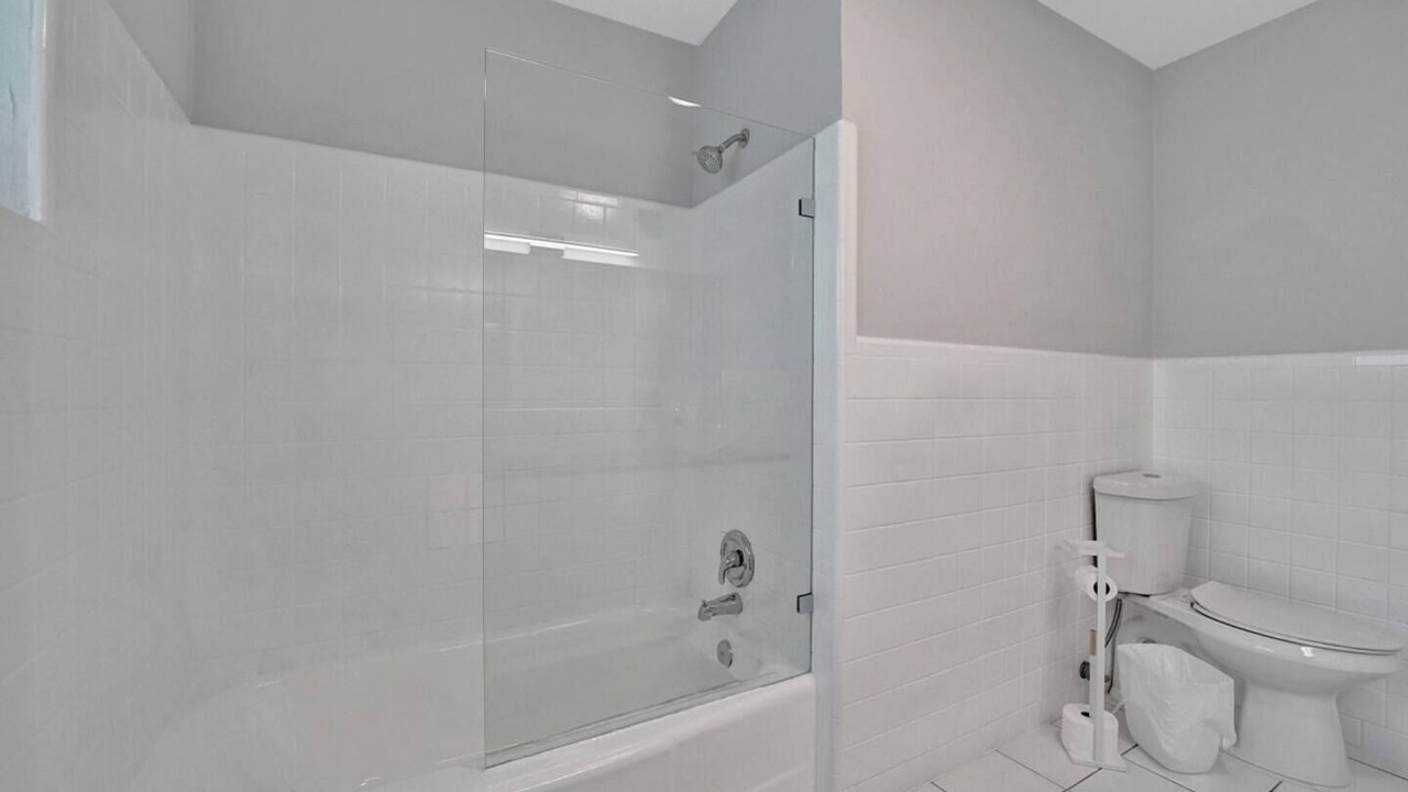 Photo of Bathroom in Lighthouse Point
