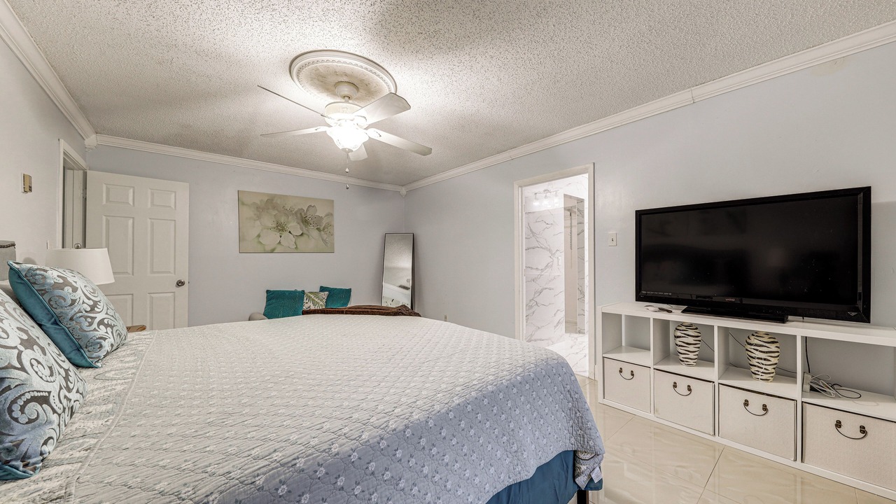 Photo of Bedroom in Sandalfoot Cove