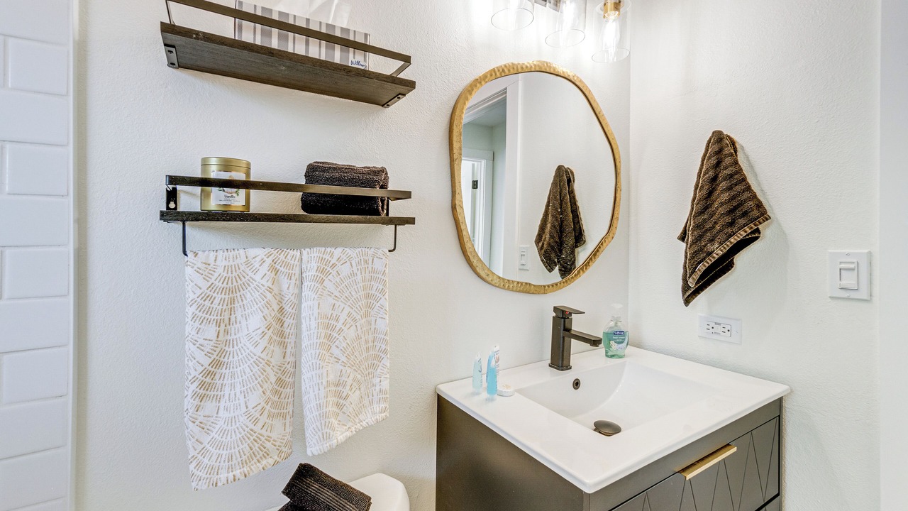 Photo of Bathroom in Port Charlotte