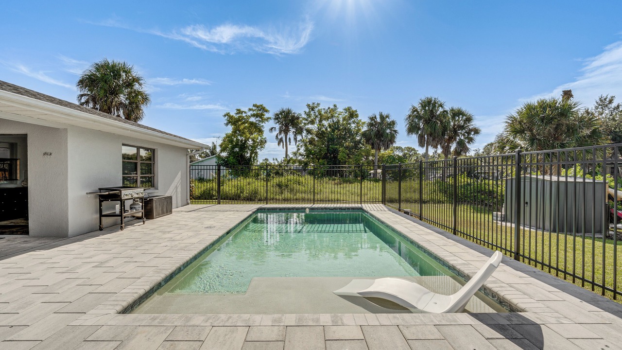 Photo of Outdoor in Port Charlotte