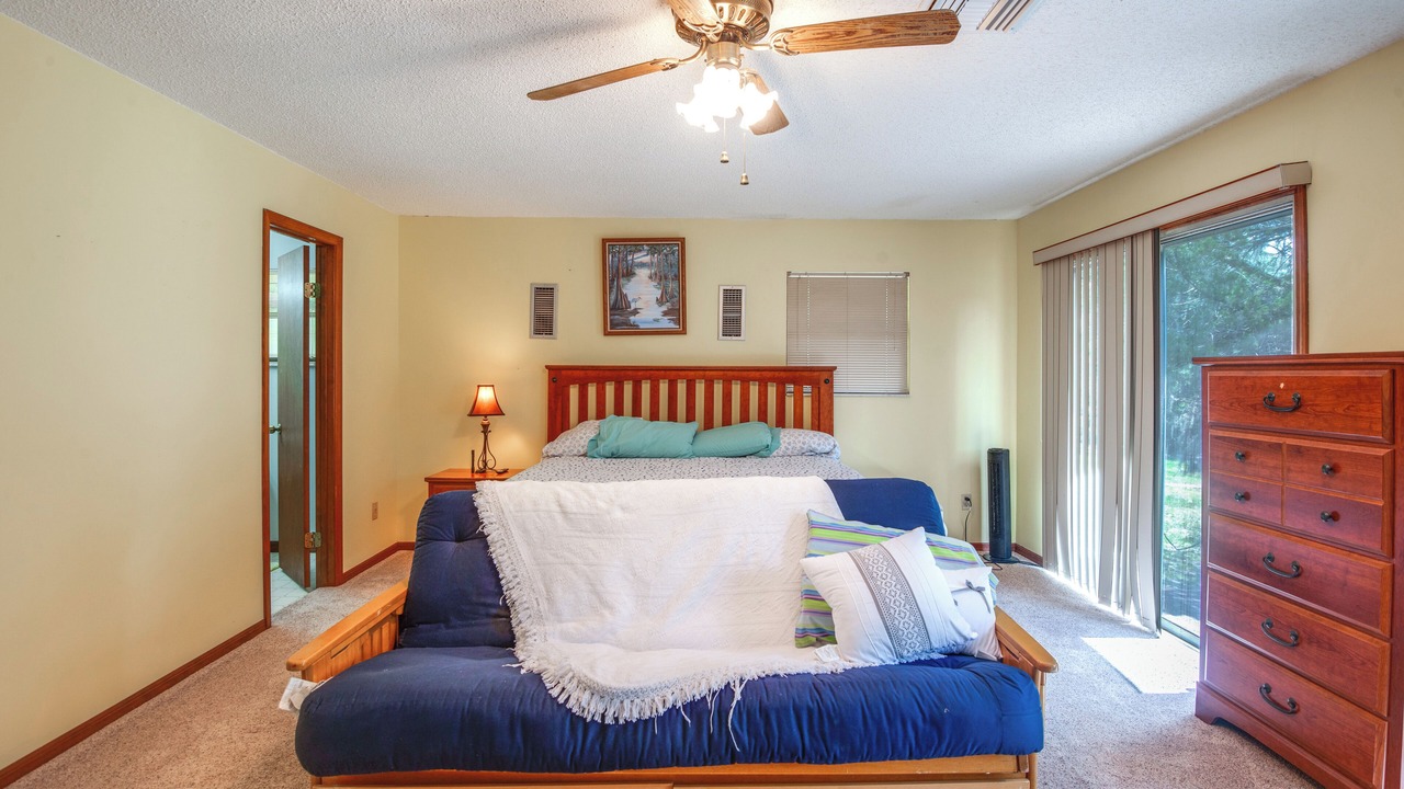 Photo of Bedroom in Hawthorne