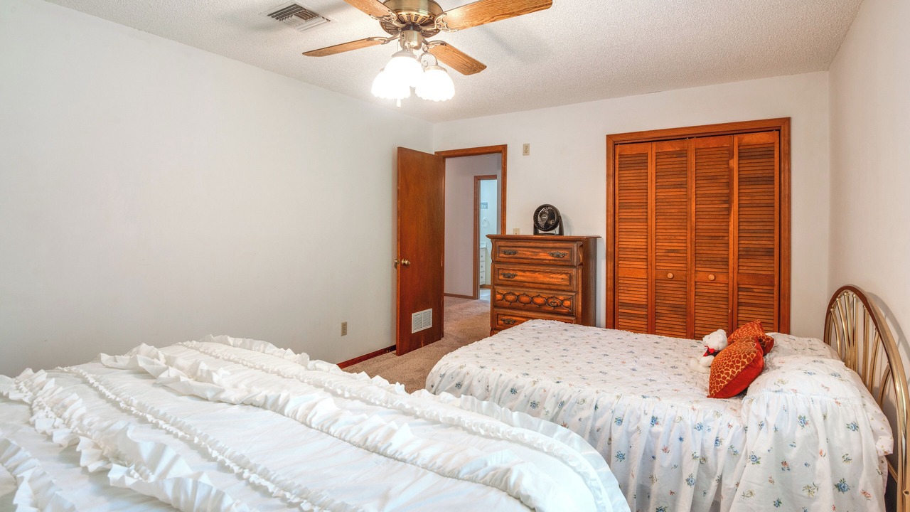 Photo of Bedroom in Hawthorne