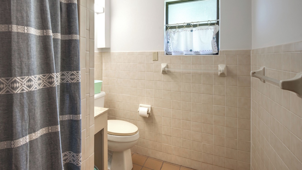 Photo of Bathroom in Hawthorne